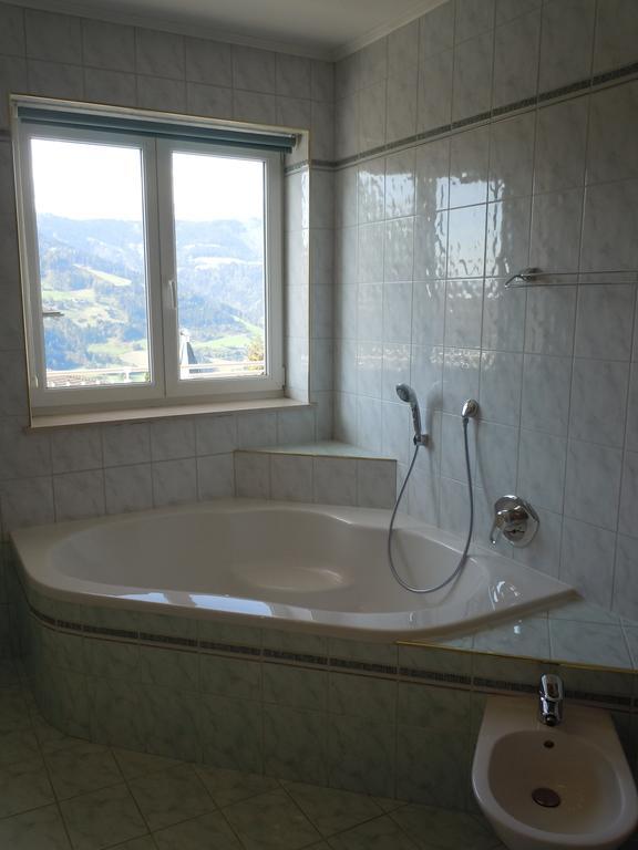 Nebenhaus - Haus Heigl Leilighet Sankt Johann im Pongau Rom bilde